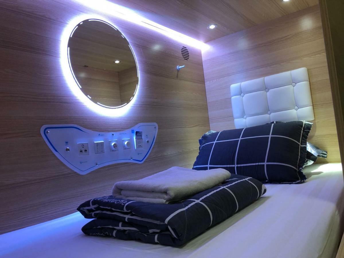 Capsulepod@Aljunied Pansiyon Singapur Dış mekan fotoğraf