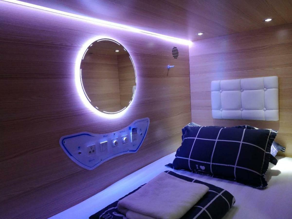 Capsulepod@Aljunied Pansiyon Singapur Dış mekan fotoğraf